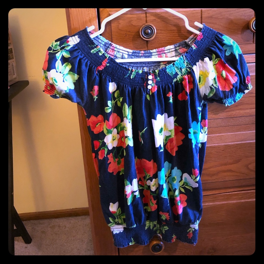 Aeropostale Floral Top, Size Small